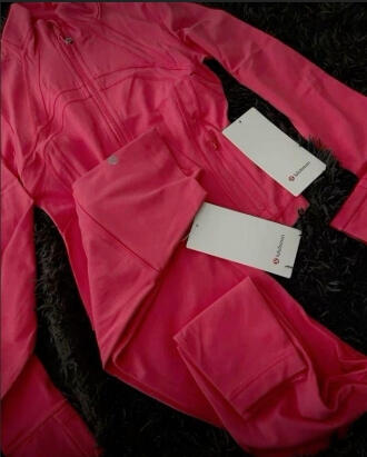 Lululemon top (any size) Authentic $103.50